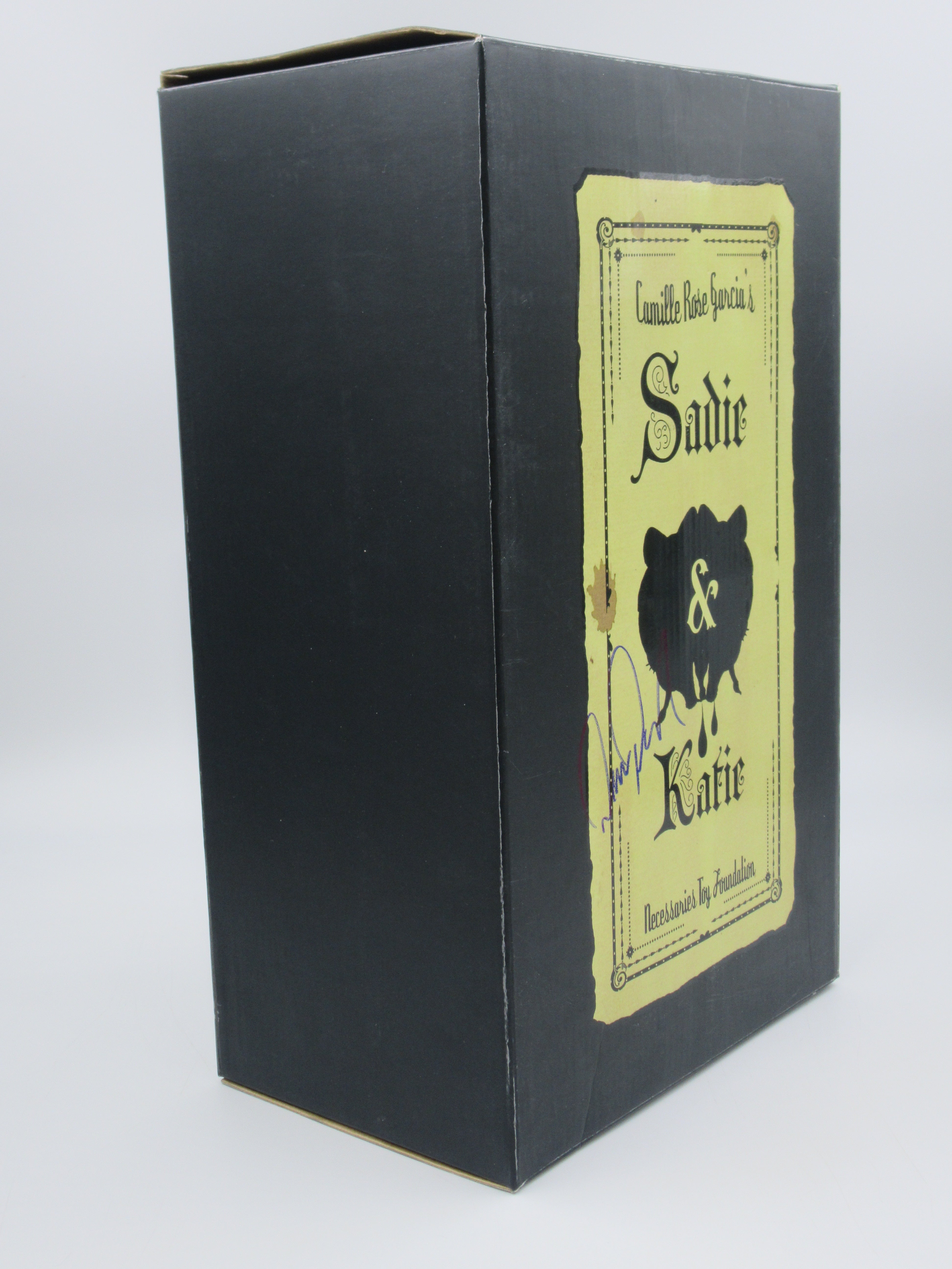 CAMILLE ROSE GARCIA Sadie & Katie Vinyl Doll - Necessaries Foundation (2006) SIGNED Designer Art Toy